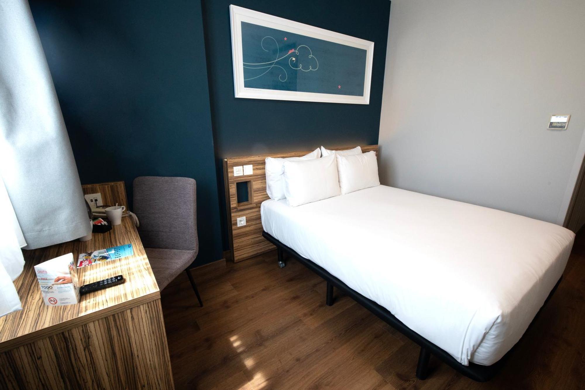 Travelodge Madrid Metropolitano Номер фото