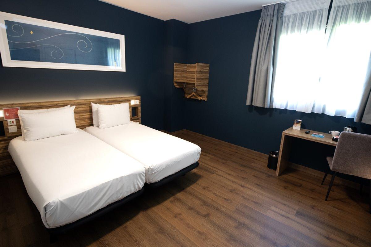 Travelodge Madrid Metropolitano Экстерьер фото